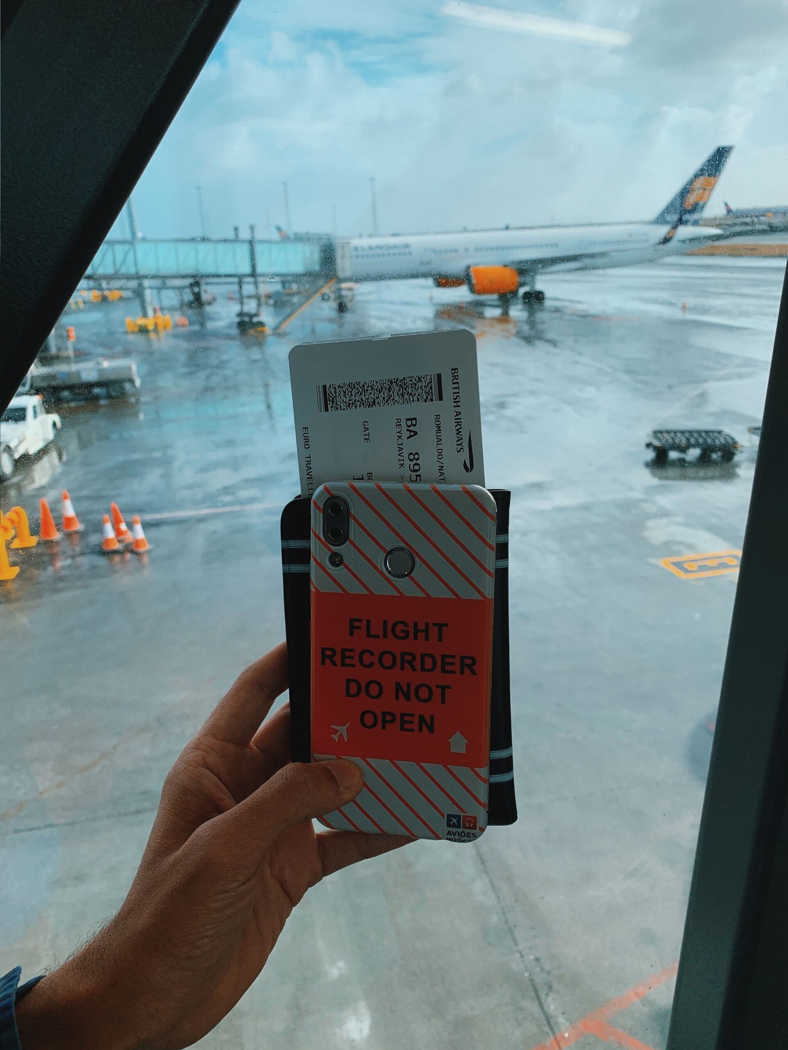Why Can’t I Check In for My Flight Online? 8 Possible Reasons